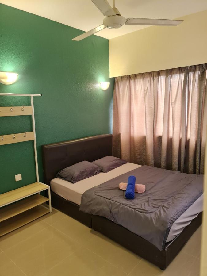 Sri Sayang Home Stay George Town Exterior photo